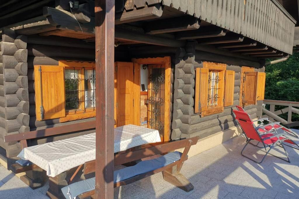 Cottage In The Woods - Lake 보히니 외부 사진